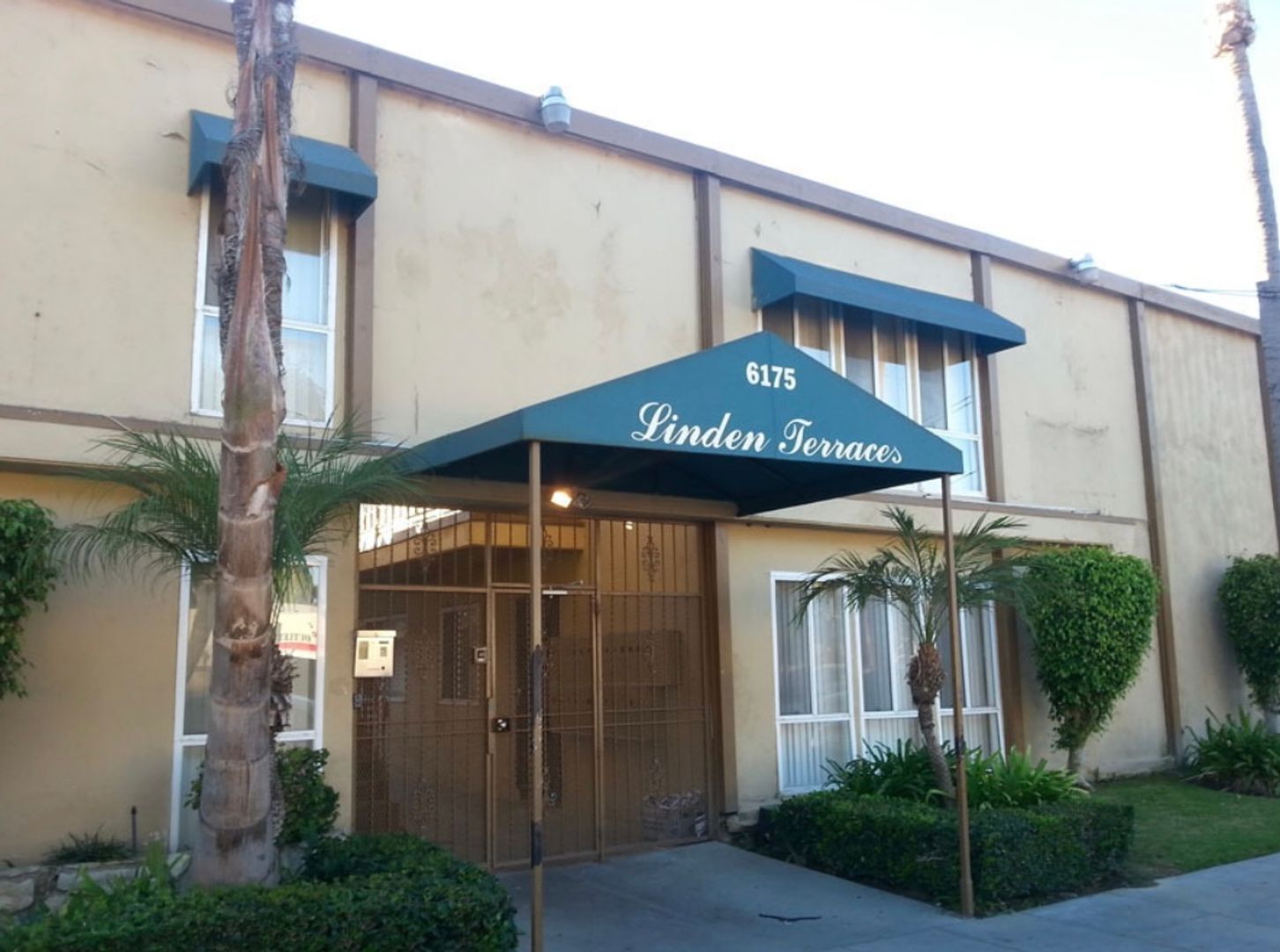LONG BEACH Apartment: 6175 LINDEN AVE.