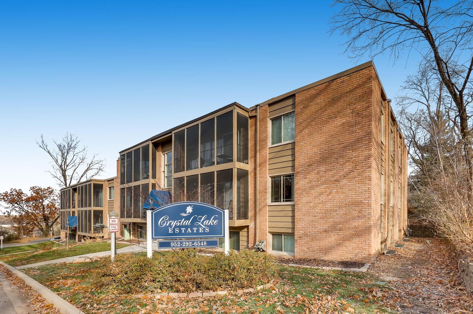 Robbinsdale Apartment: 3340 Drew Avenue N