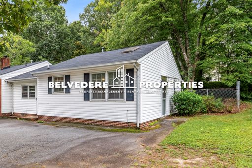 1 bed apt on Pisgah Church Rd – photo 1