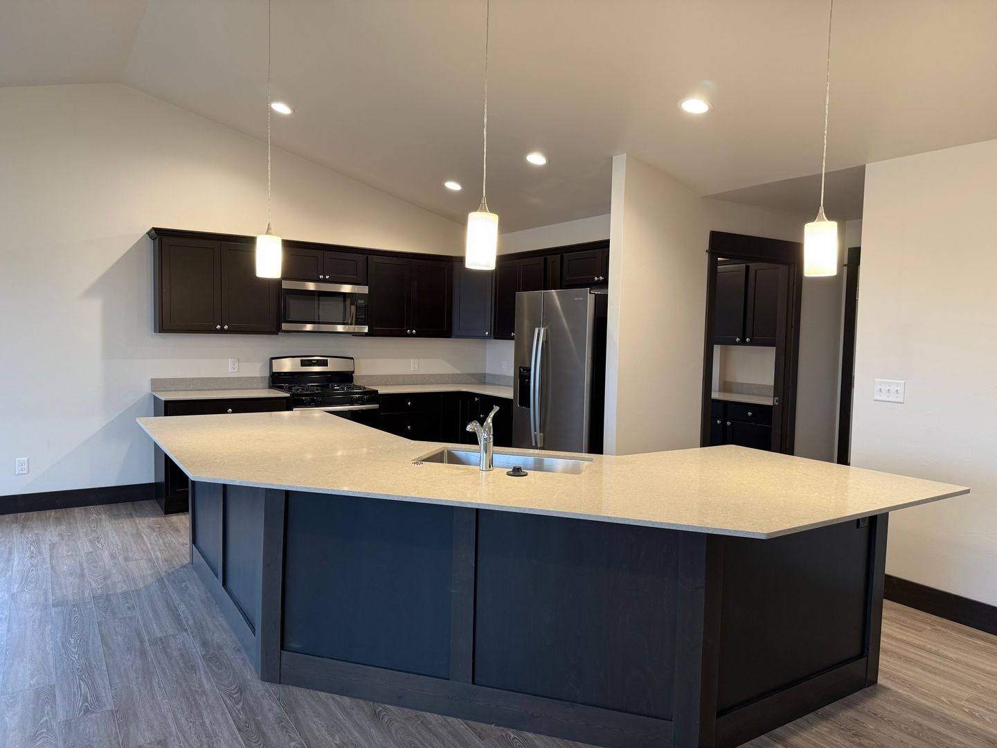 Belgrade House: 2006 Bluefern Dr
