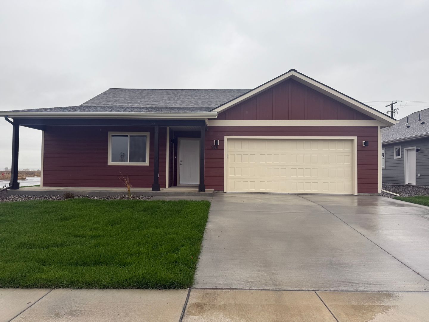 Belgrade House: 914 Papayo