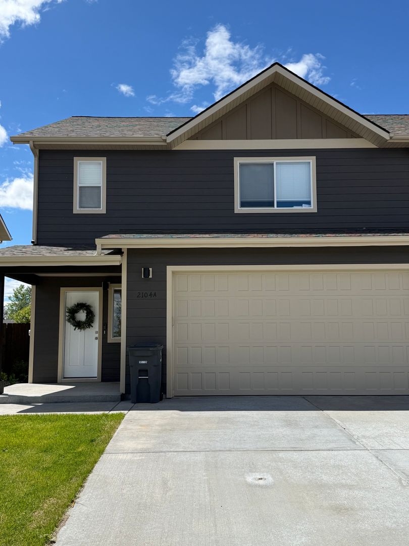 Belgrade House: 2104 Windjammer Way A