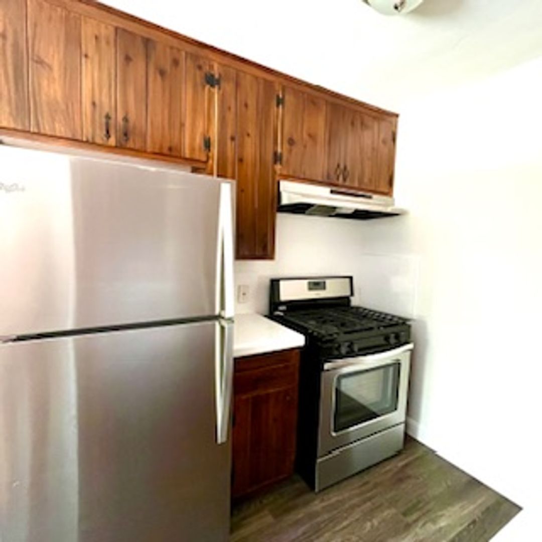 La Mesa Apartment: 4822-4826 Cypress Street