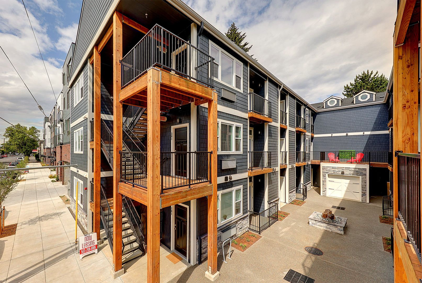 Portland Apartment: 7510 SE Milwaukie Avenue