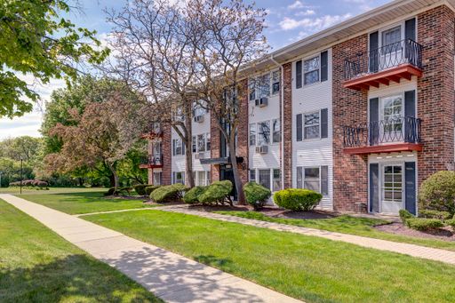 Welcome to your new home at Eden Prairie Apartments!