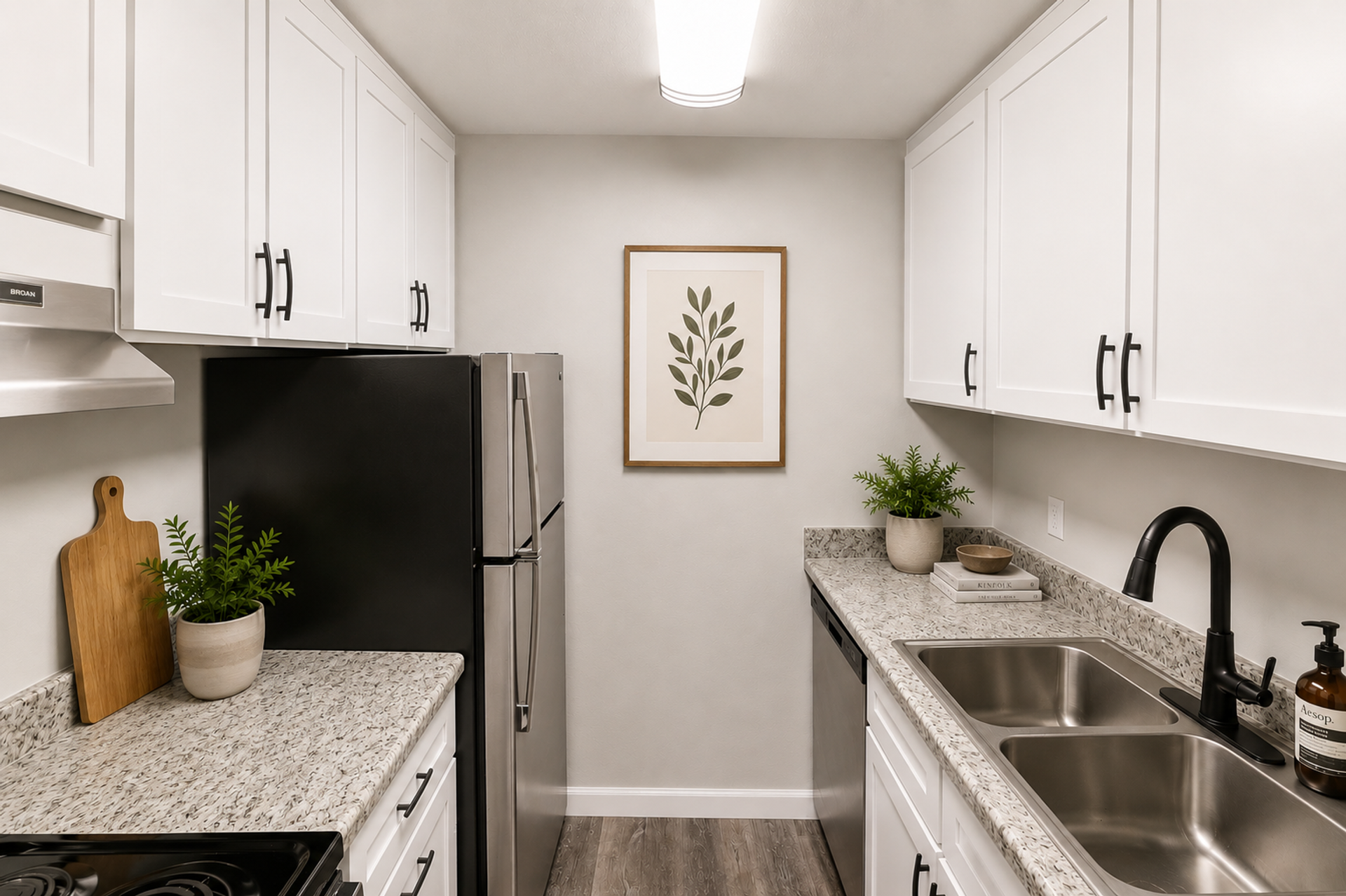 Madison Apartment: 6822 Schroeder Rd