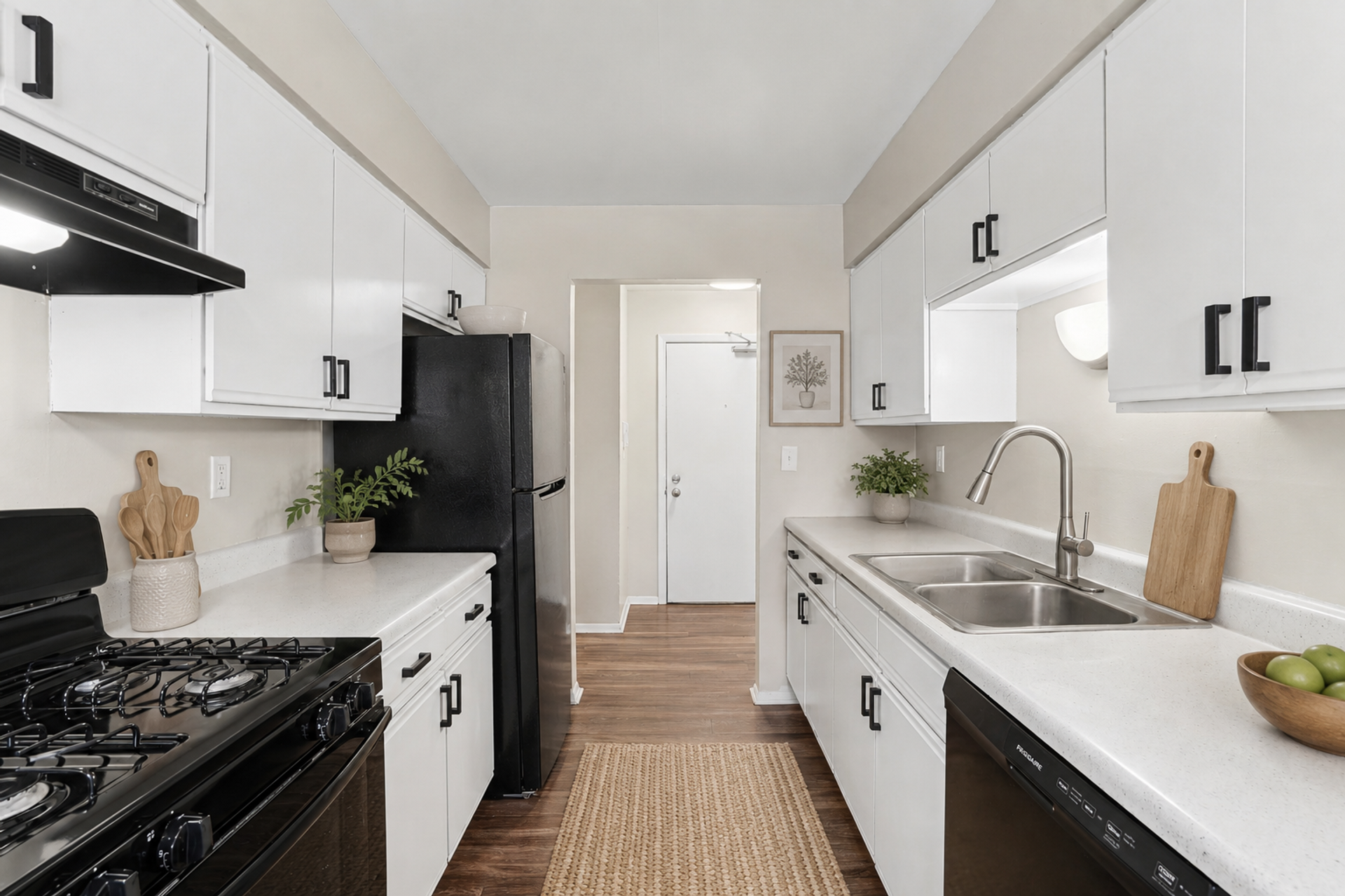 Zion Apartment: 2904 31st St