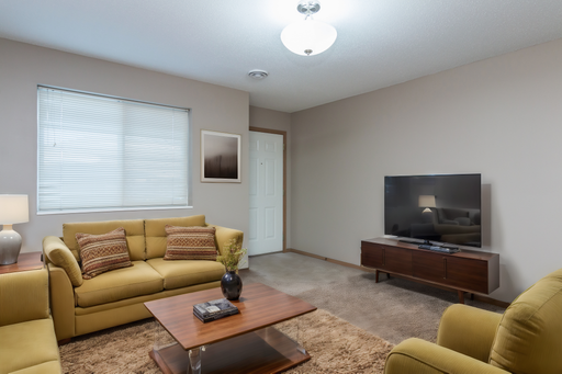 Saddle Creek - New Leasing Incentives! – photo 1