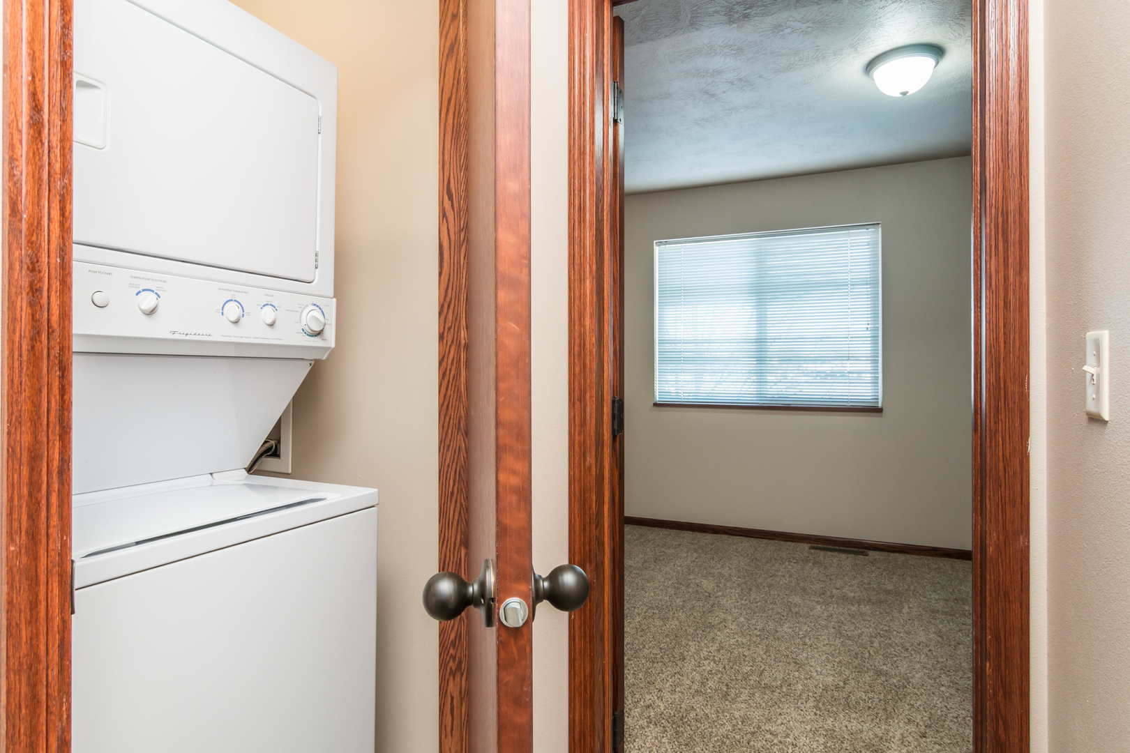 921 S Willow Meadow Place, Apartment 03, Sioux Falls, SD 57106