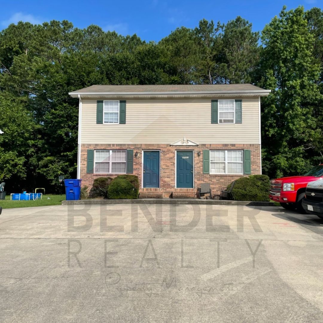 Cleveland Apartment: 5719-5721 Mouse Creek Rd. NW