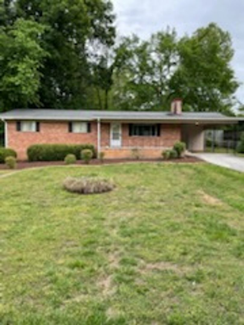 Cleveland House: 2300 Oakland Dr. NW