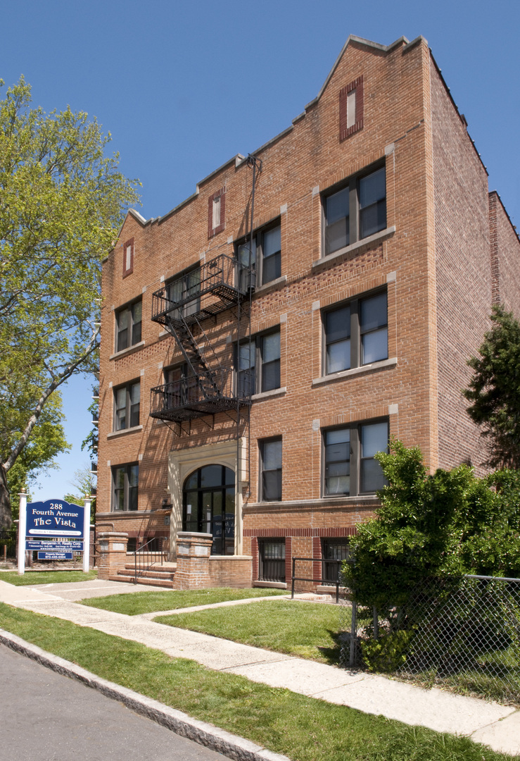 288 Fourth Ave APT 301 East Orange NJ 07017 4501