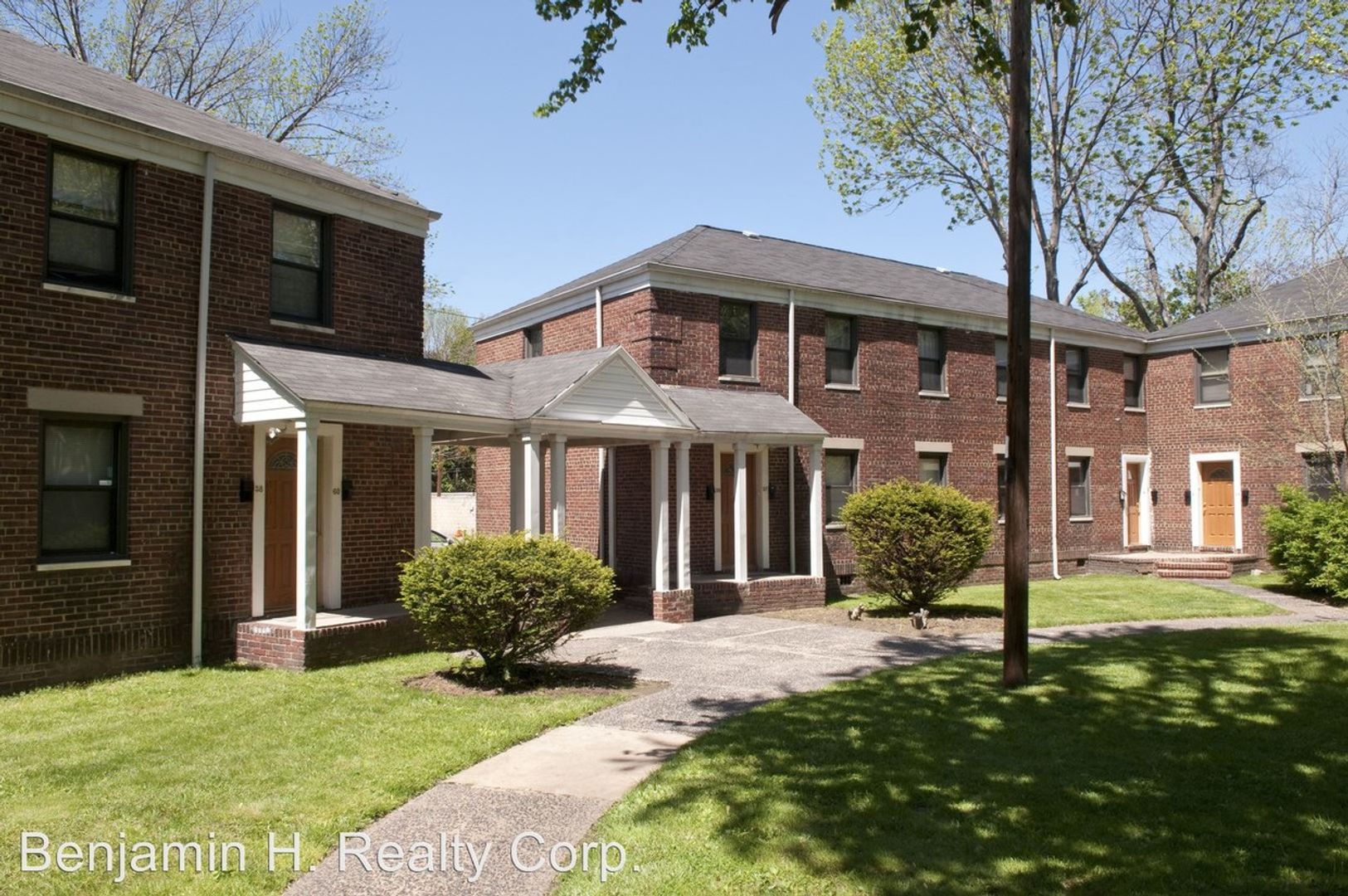 East Orange Apartment: 447-449 Prospect Street