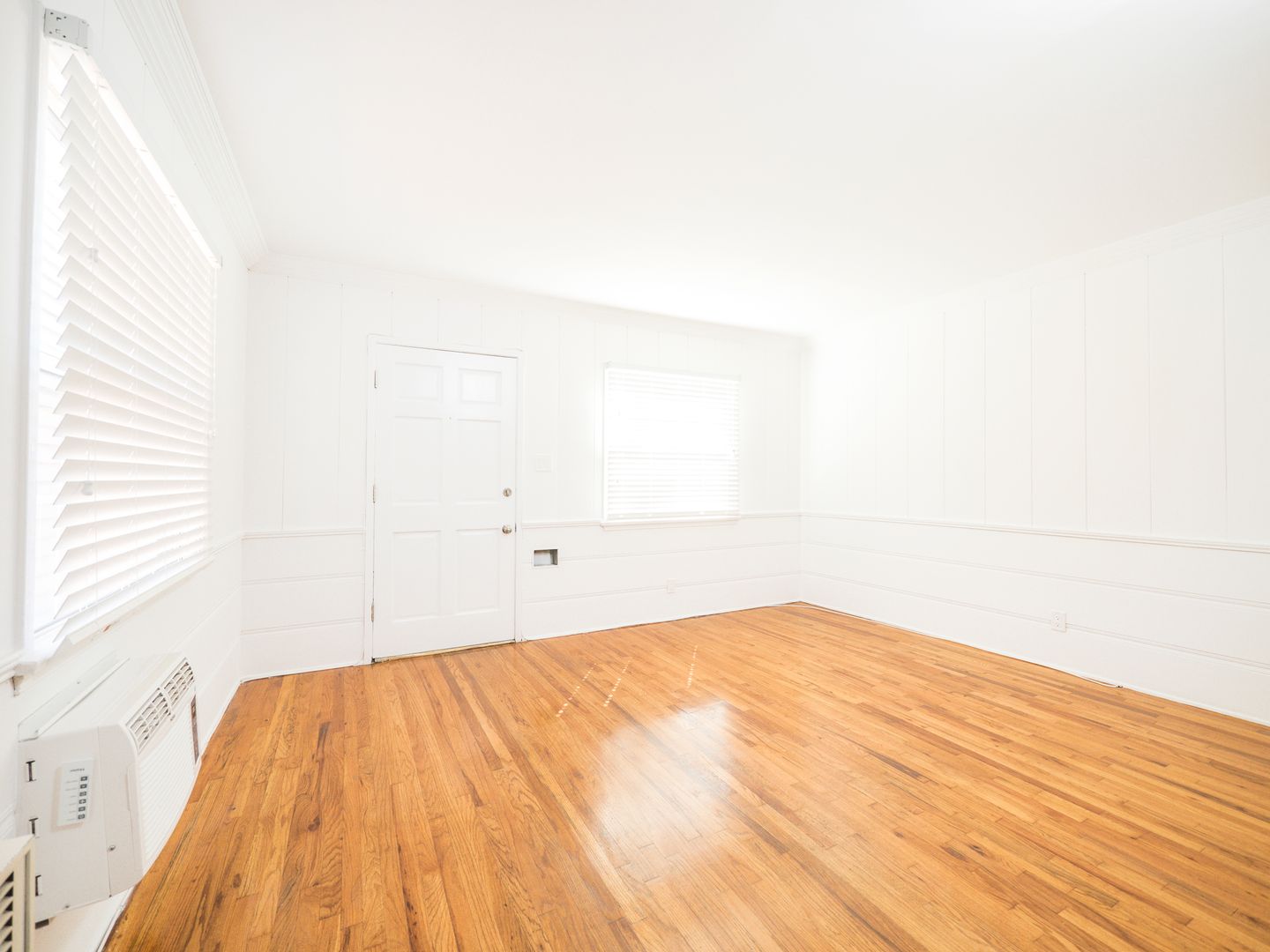 Los Angeles Apartment: 2956-3022 S. Robertson Blvd.