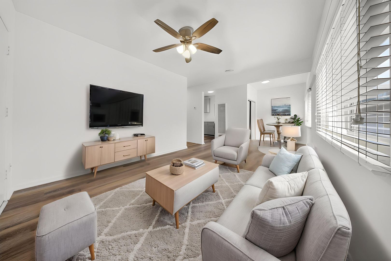 Pasadena Apartment: 400-420 N. Oakland Ave.