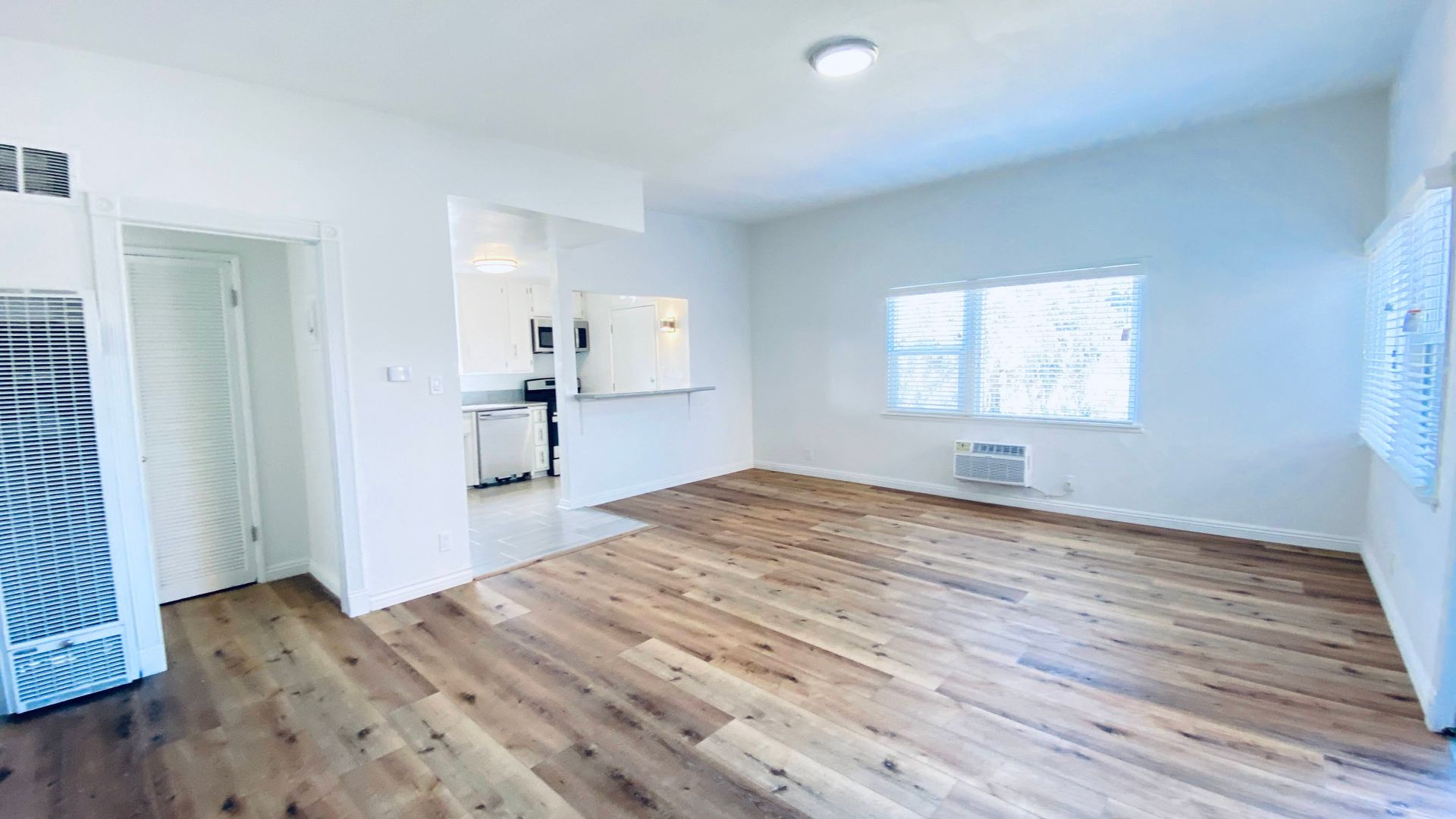 Santa Monica Apartment: 1951 Frank St. & 2519 Virginia Ave.