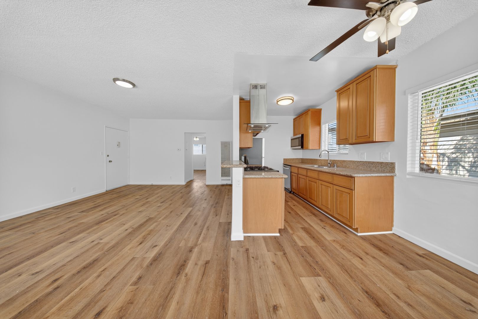 North Hollywood Apartment: 5664 Fair Ave.