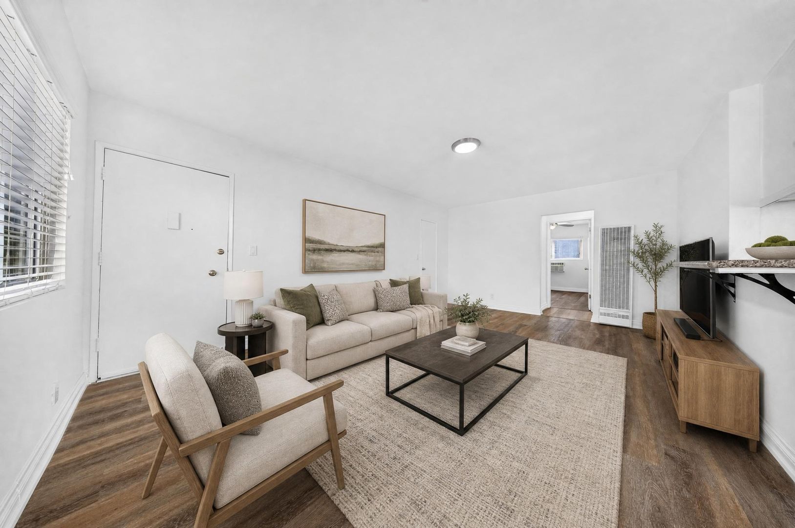 North Hollywood Apartment: 5664 Fair Ave.