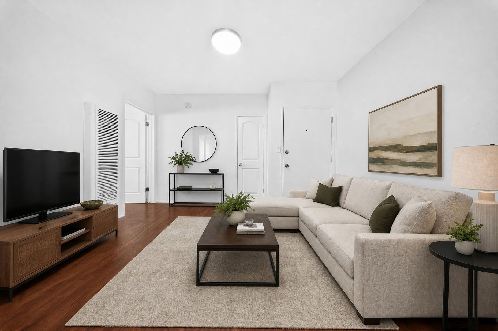 Los Angeles Apartment: 3708 Veteran Avenue