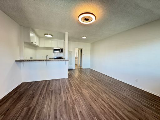 Remodeled 1BD w/ Breakfast Bar, Pool & Water Feature near Lake Balboa