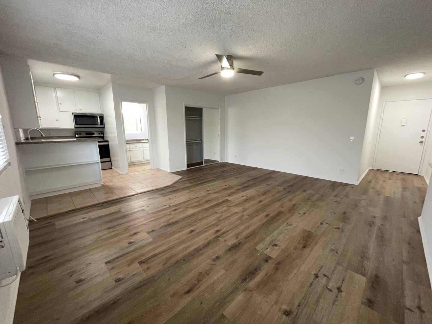 North Hollywood Apartment: 6340 Vineland Ave.