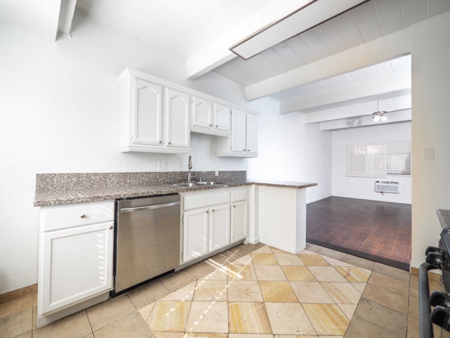 Los Angeles Apartment: 11730-11846 Culver Blvd.