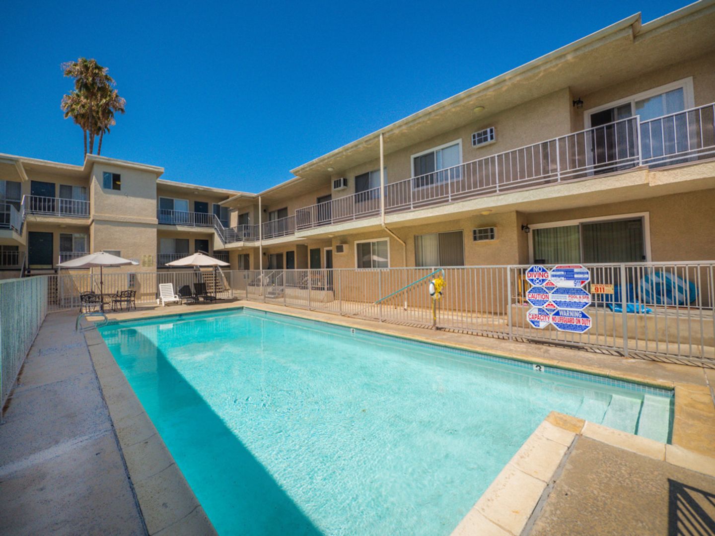 Winnetka Apartment: 20317 Saticoy St.