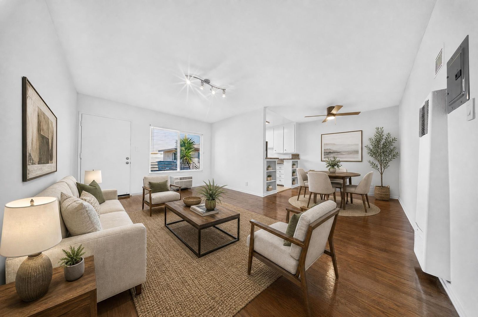 Santa Monica Apartment: 1412 W. 17th St.