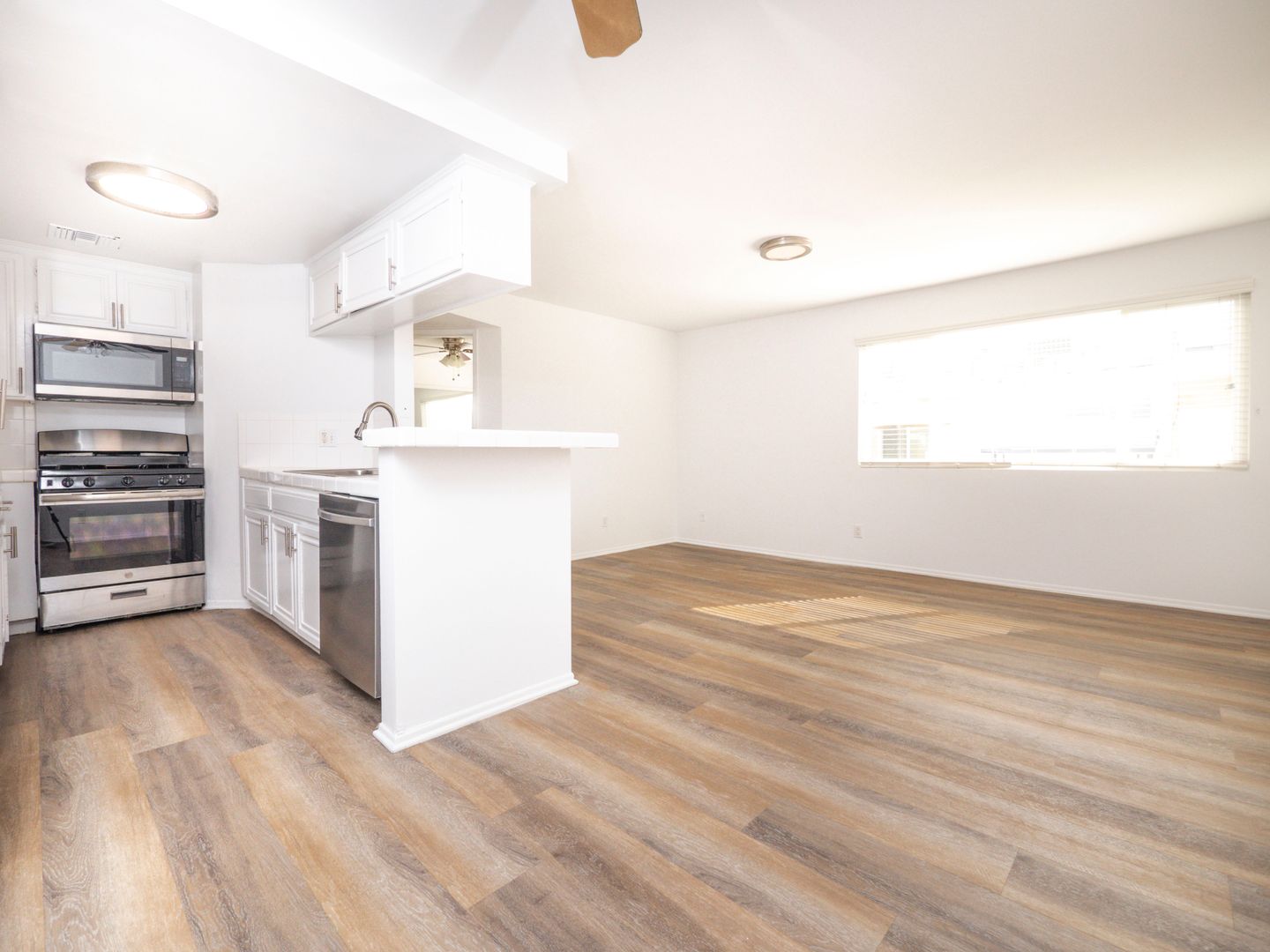 North Hollywood Apartment: 5308 Denny Ave.