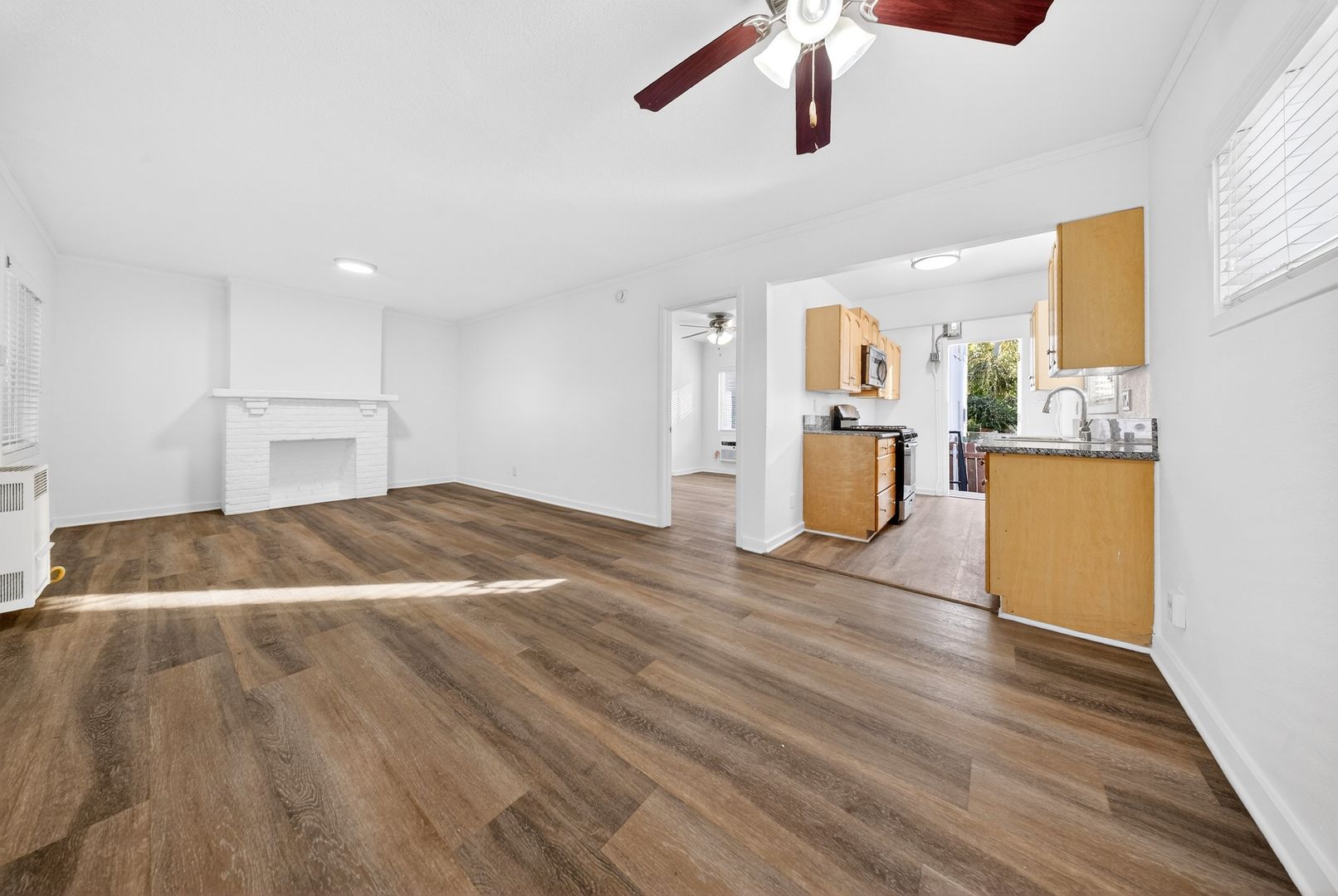 Pasadena Apartment: 1685-1697½ North Summit Ave./ 109-137 E. Penn St.