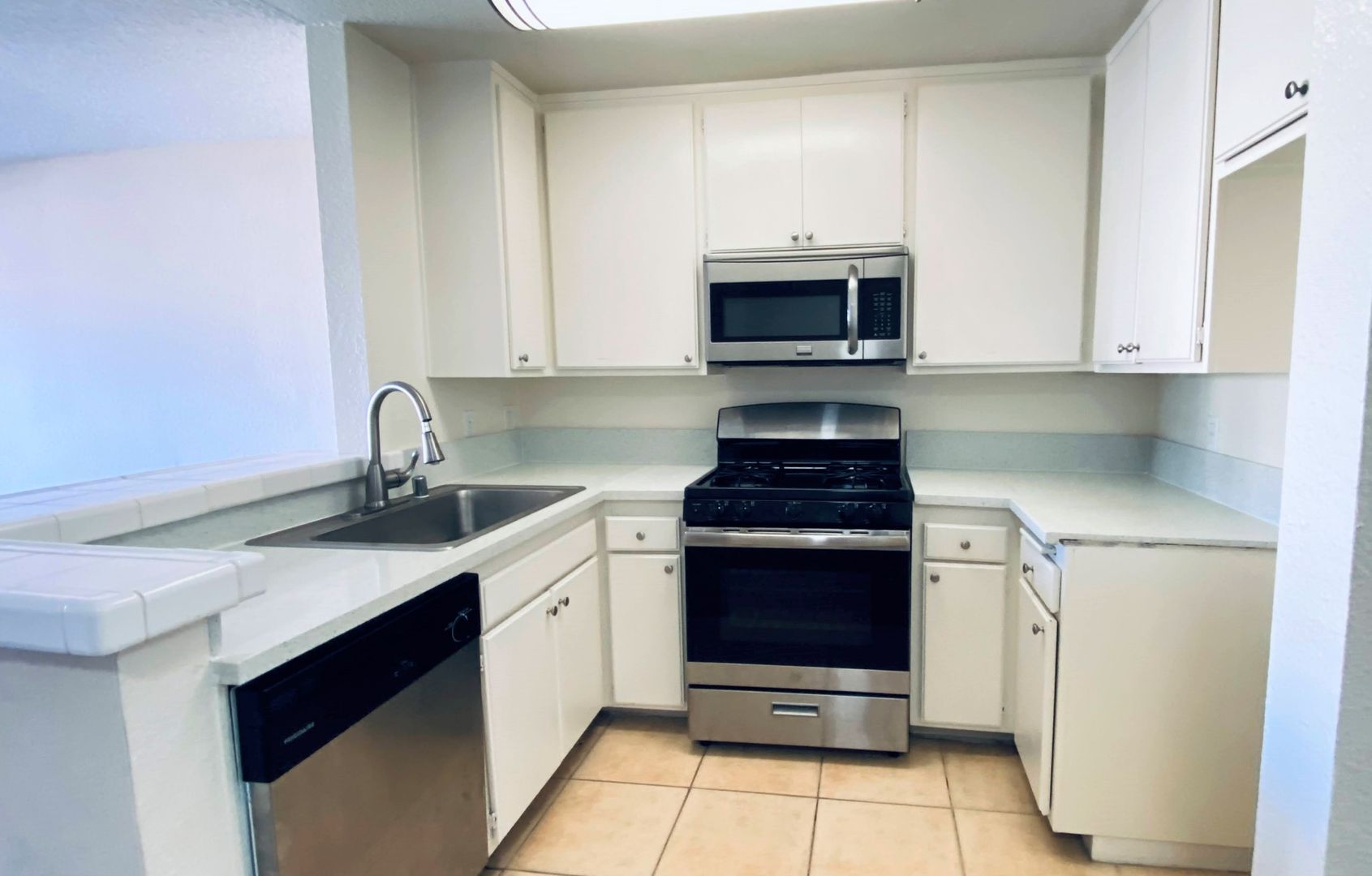 North Hollywood Apartment: 5050 Klump Ave.