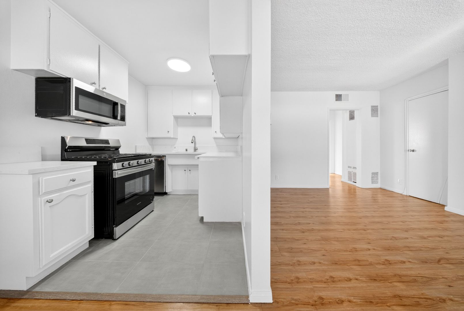 Los Angeles Apartment: 1815 N. Harvard Blvd.