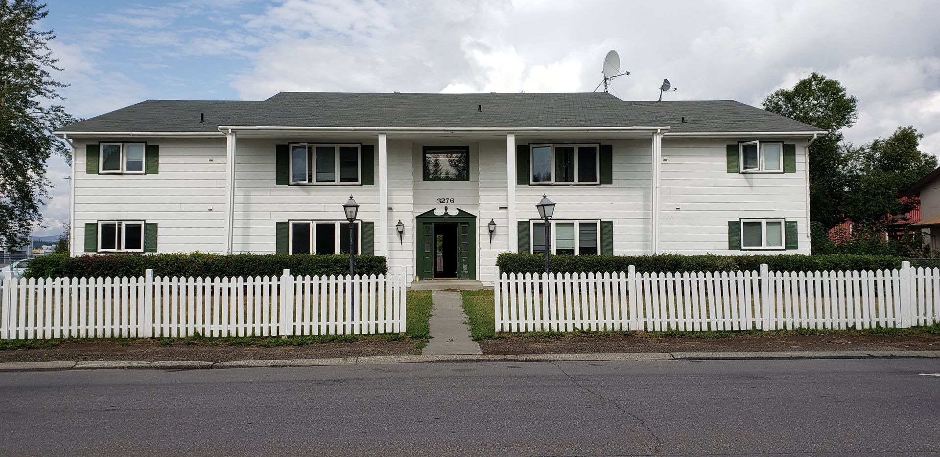 Fairbanks Apartment: 3276 Adams Dr.