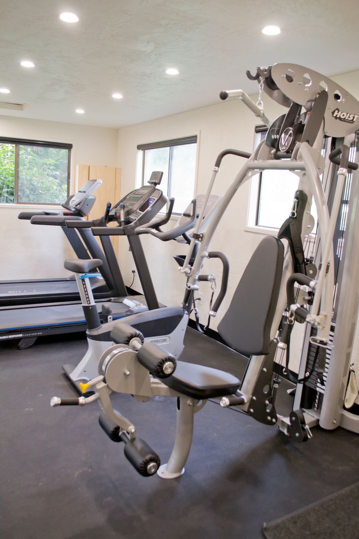 1786 Cal Young Road 1911, Eugene, OR 97401