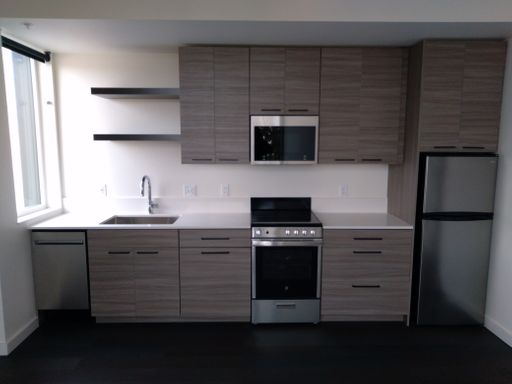 Ferry Street Manor - Spacious 1 bedroom apartment – photo 1