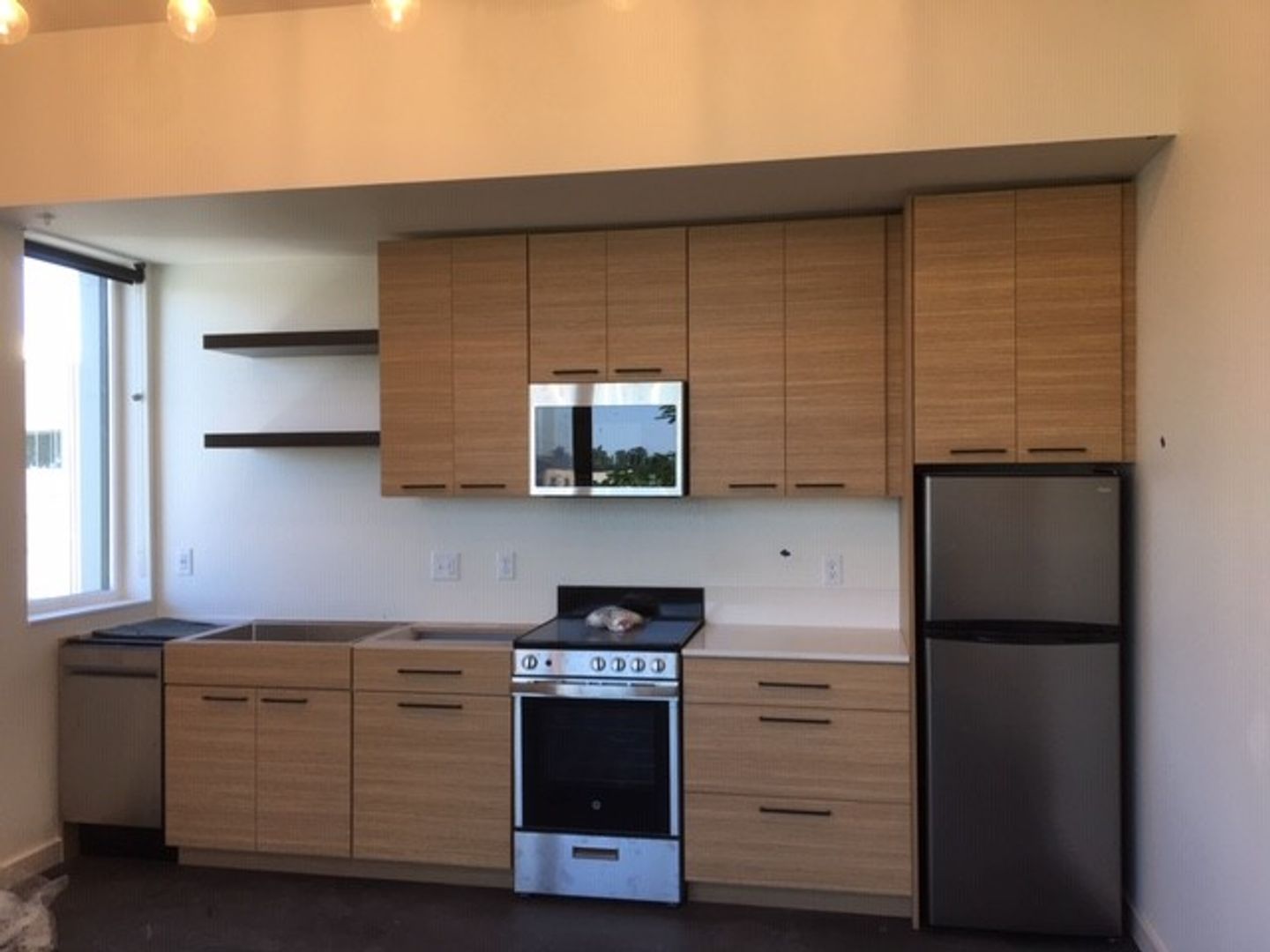 Eugene Apartment: 1030 Ferry St