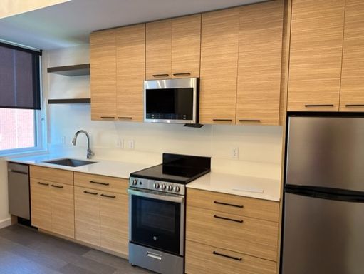 Ferry Street Manor - *$250 Off Move In Special* 1 Bedroom apartment! – photo 1
