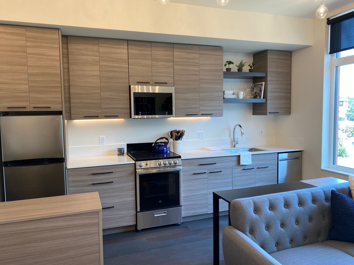 Eugene Apartment: 1030 Ferry St