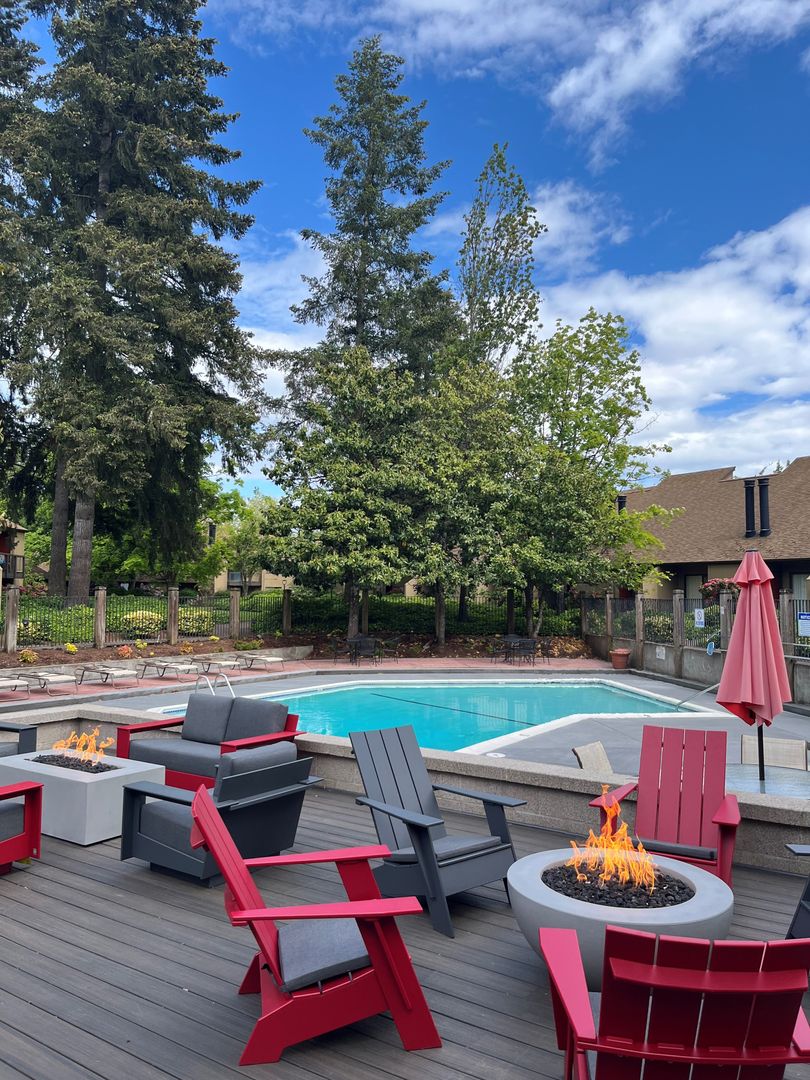 1786 Cal Young Road 1911, Eugene, OR 97401