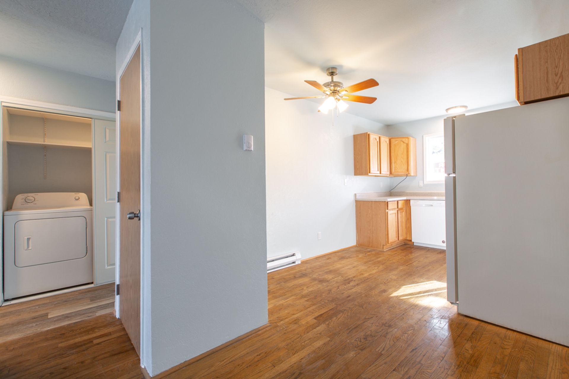 The Dalles Apartment: 1019 Pomona St W.