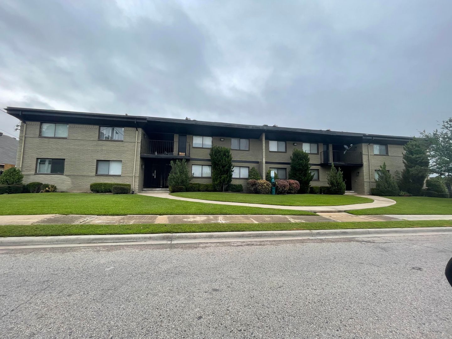 Dallas Apartment: 1728 Fitzhugh Ave