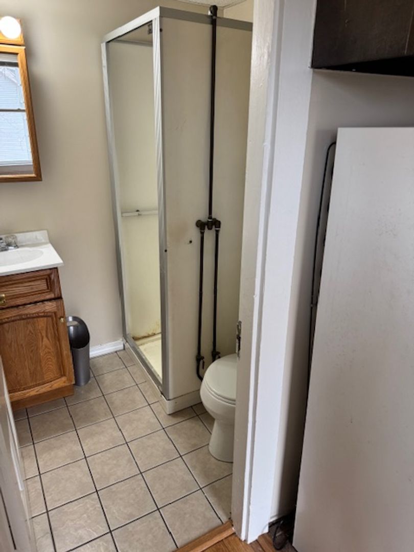 Augusta Apartment: 38 Oak Street