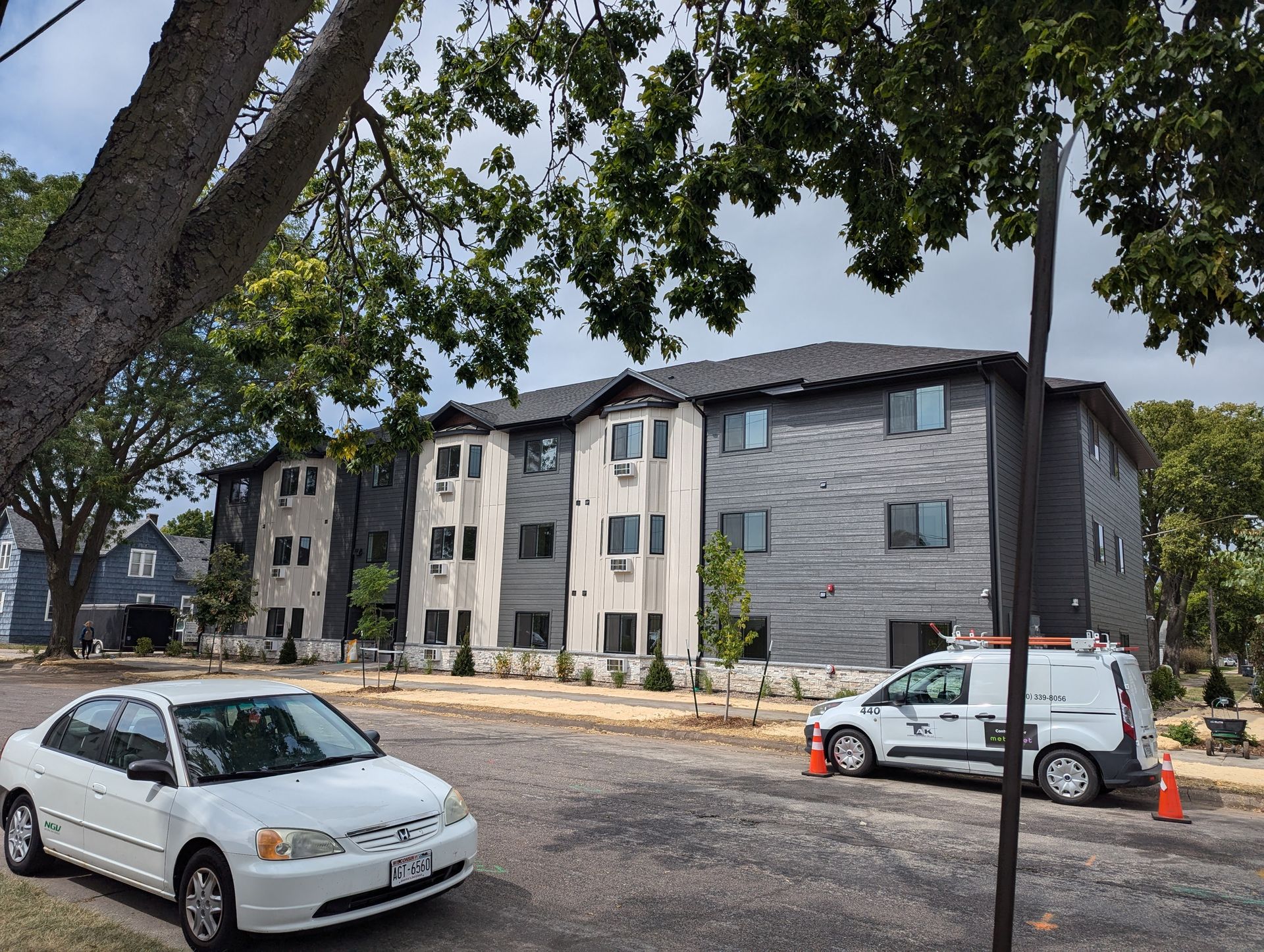 La Crosse Apartment: 1125 Pine St