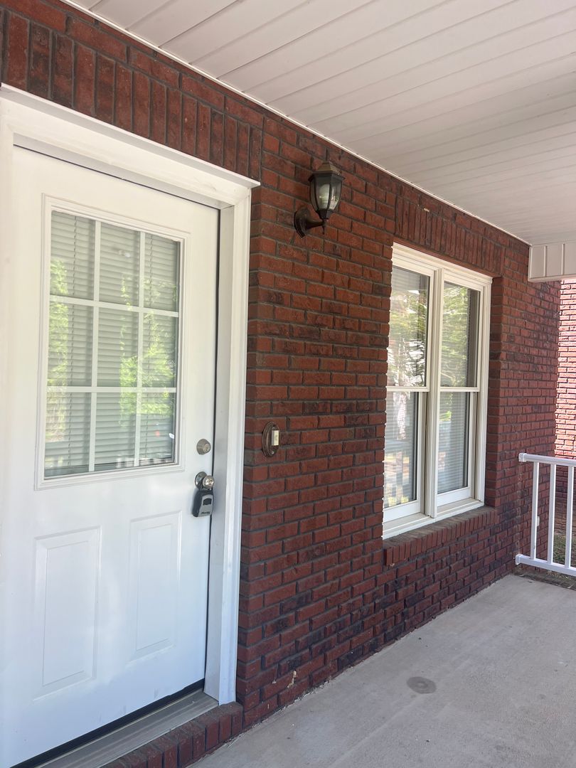 Kannapolis House: 418 Snow St