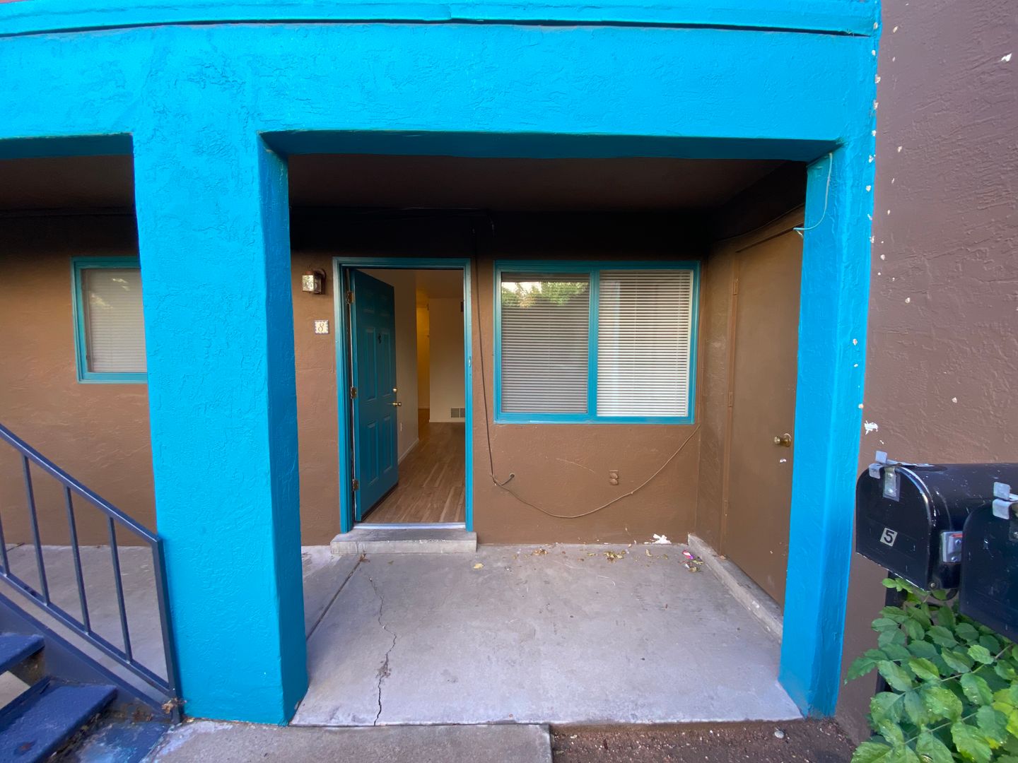 Abq Apartment: 124 Harvard St. SE