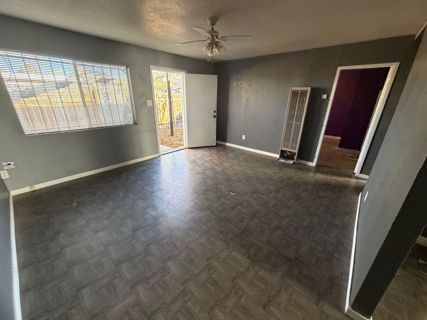 Albuquerque Apartment: 1033-1037 Alvarado Dr SE