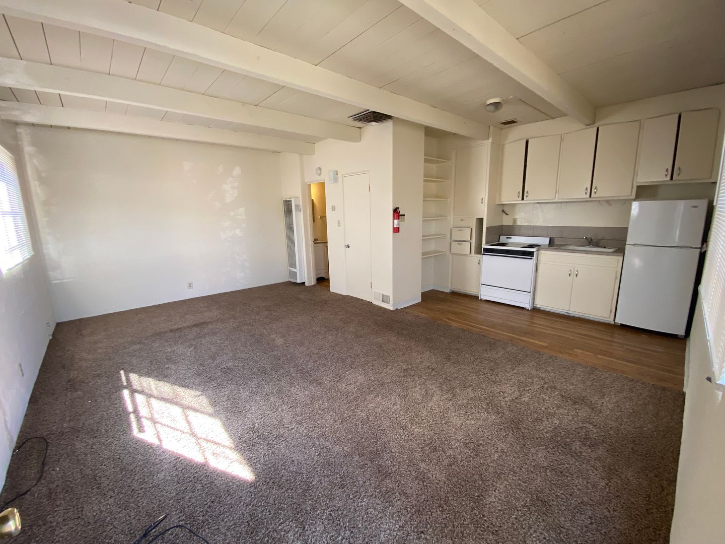 Abq Apartment: 1630 Dr. Martin Luther King Jr. Ave NE