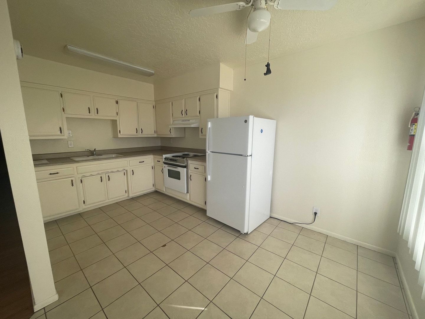 Albuquerque Apartment: 1400 Virginia St. NE
