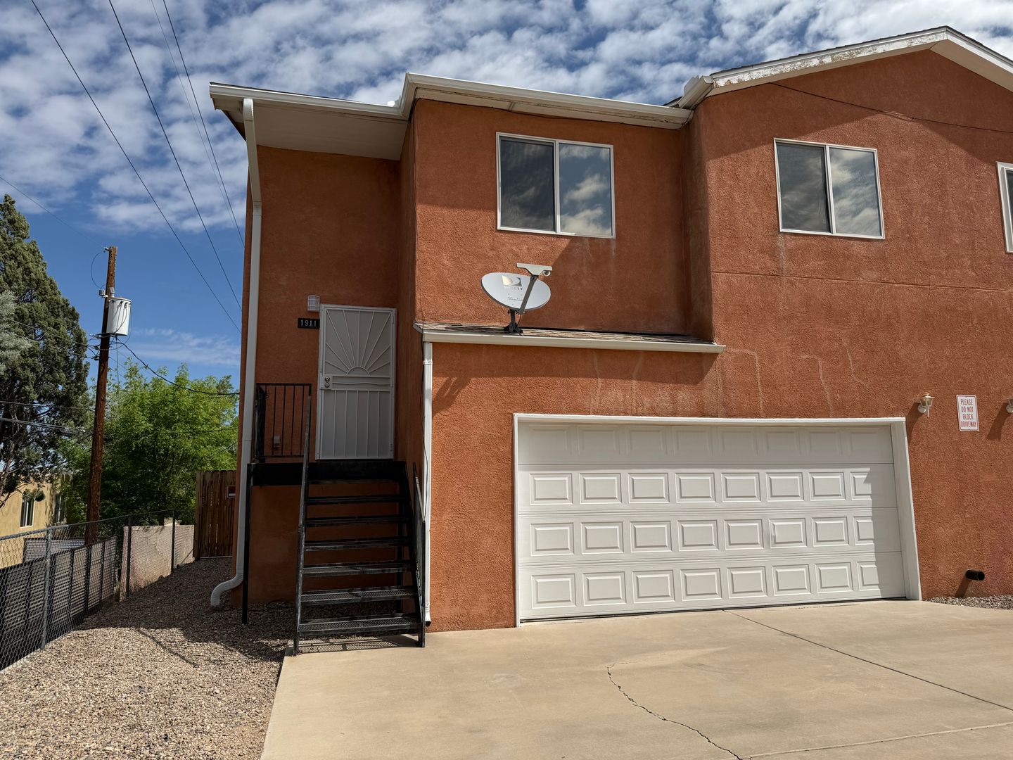Albuquerque House: 1911 Girard Blvd NE