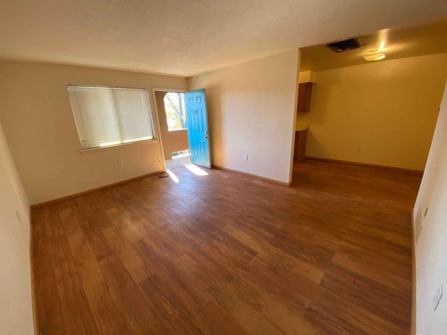 Abq Apartment: 124 Harvard St. SE